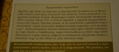 Furcsa szöveg a hetedikes tankönyvben: az idén került bele a CNN-t szidalmazó rész?