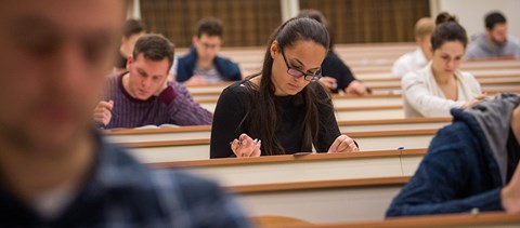 Így gyakorolhattok a magyarérettségire: itt vannak az előző évek feladatsorai