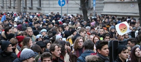 Már csak néhány napot adtak a kormánynak a tüntető diákok