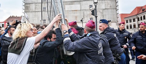 Feljelenti a tüntetőket a Budapesti Rendőr-főkapitányság