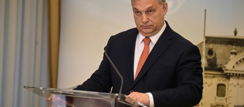 Minden állami vezetőt egyetemre küldene Orbán