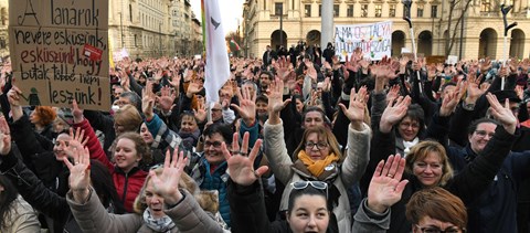 Hétfőtől huszonkilencen tagadják meg a munkát egy szentgotthárdi iskolában