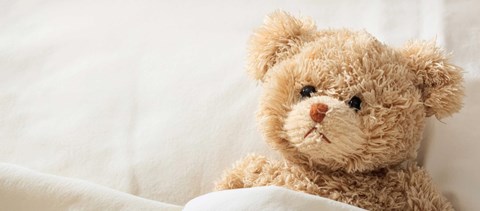 Újraindulhat az önkéntesek országos képzése a kórházban rekedt csecsemők gondozására