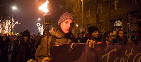 Holnap megnyitják a tüntetési szezont a tanárok