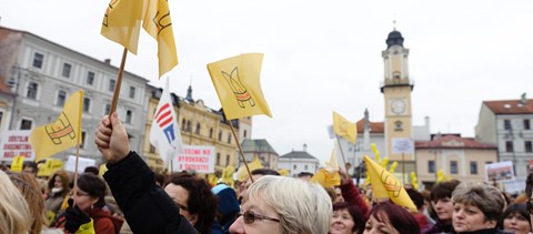 Egyelőre megmenekültek a bezárásra ítélt felvidéki magyar iskolák