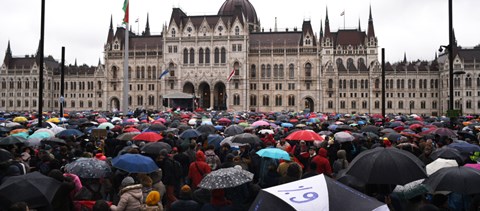 Szervezik a sztrájkot, ma bejelenthetik a pedagógusok