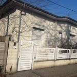Óvodának álcázott családi ház – 150 milliós állami támogatást kaptak rá, de gyereket sosem látott a hely Hadházy szerint