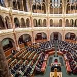 Speciális szabályokat vezetnek be, teljesen lezárják a Parlamentet a státusztörvény tárgyalása napján