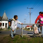 Minden harmadik magyar gyereket fenyeget az elszegényedés és a kirekesztettség