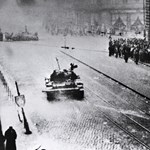 Sosem látott fotók kerültek elő 1956-ról