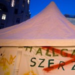 A hét hírei: változik a hallgatói szerződés, "párválasztót" indít a kormány