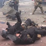 Dramatic video about the riots in Kosovo, in which more than 20 Hungarian soldiers were injured