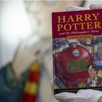 Majdnem a szemétben landolt, majd 10 millió forintért talált gazdára egy első kiadású Harry Potter-könyv