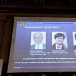 Három japán tudós kutató kapta a fizikai Nobel-díjat