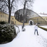 Aláírásokat gyűjtenek a Selye János Egyetem leminősítése ellen