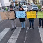 A Ferenciek terén már gyűjtik a kitöltetlen nemzeti konzultációs íveket