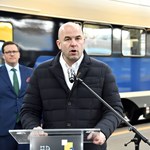 Róbert Homolya's Journey from Szíjj's Yacht to MÁV to Stadler - Swiss newspaper writes about conflicts of interest