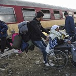 A migrációról oktatnák a gyerekeket, a neten gyűjtenek rá pénzt