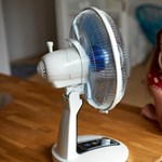 Vihetnek a szülők ventilátorokat, mobil klímákat a forró iskolákba?
