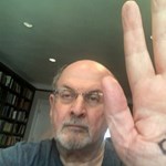 Újabb támogató: Salman Rushdie is kiáll az SZFE mellett