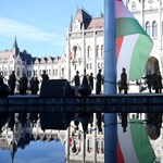 "Volt pofájuk Orbán Viktornak 3,5 millió forintos fizetést adni?" - ilyen volt a parlamenti vitanap az oktatásról