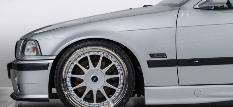 Una verdadera exclusividad: BMW Compact V12 a la venta