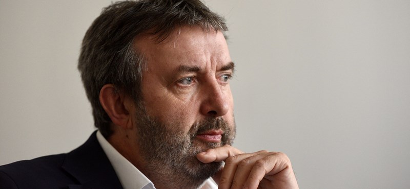 Palkovics László szerint akár szeptembertől megkezdhetik a mesterséges intelligencia oktatását az általános iskolákban