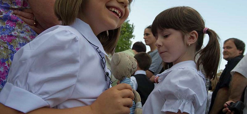 Idén a gyermeknek is kell személyi okmány az iskolai beiratkozáshoz