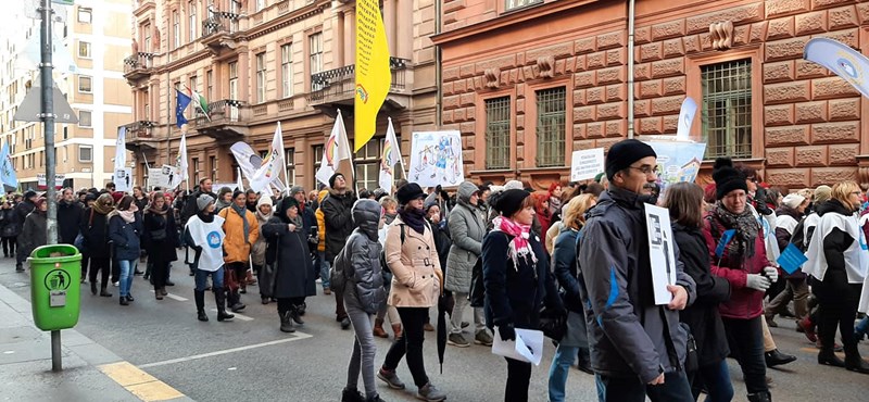 A PDSZ szerint az oktatás területén a "parlamenti henger átmegy mindenen"