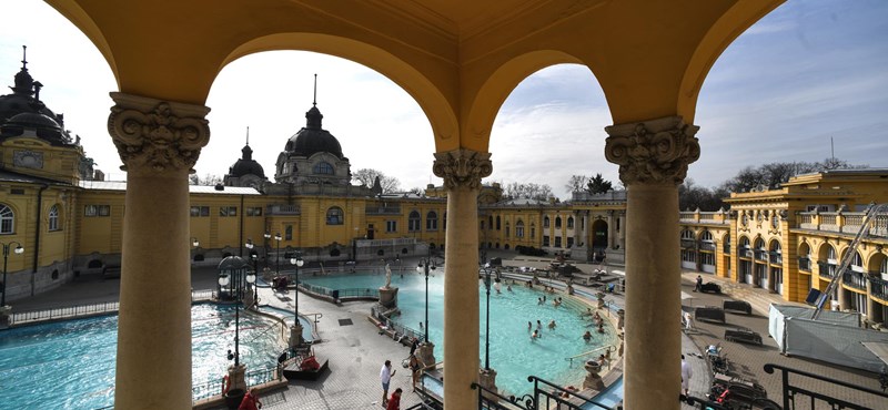 Admission to the Budapest baths may become more expensive