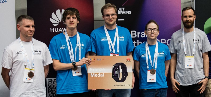 Elsőként jutott a világdöntőbe magyar csapat, harmadikak lettek az ELTE hallgatói az ICPC programozó versenyen