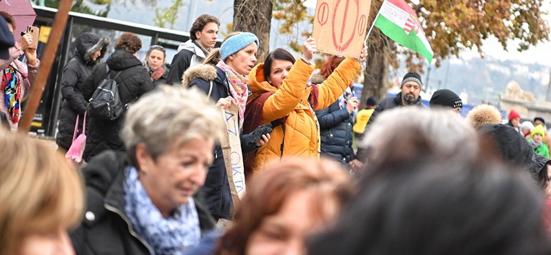 Megvan a legjobb egyetemek rangsora, újra utcára vonultak a pedagógusok: a hét hírei