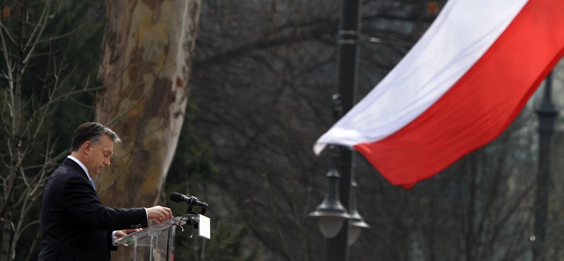 A hét hírei: a kommunikáció szak megszűnésétől a nemzeti ünnepig