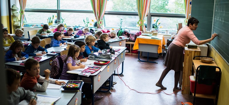 Azok a tanárok nem kapnak magasabb fizetést, akik nem végeznek a portfólióval