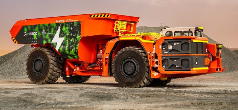 The world's largest underground electric truck is operating in Aranipany