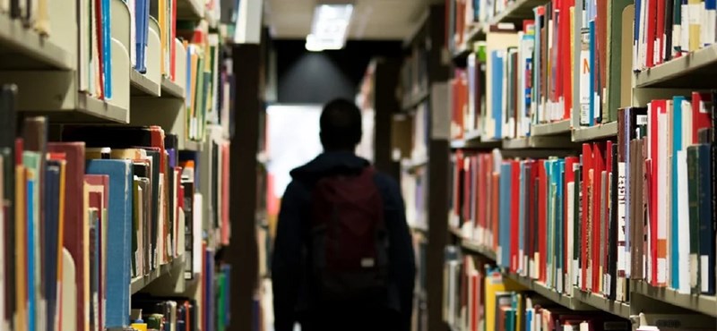 Mennyiért iratkozhattok be a fővárosi könyvtárakba diákigazolvánnyal?