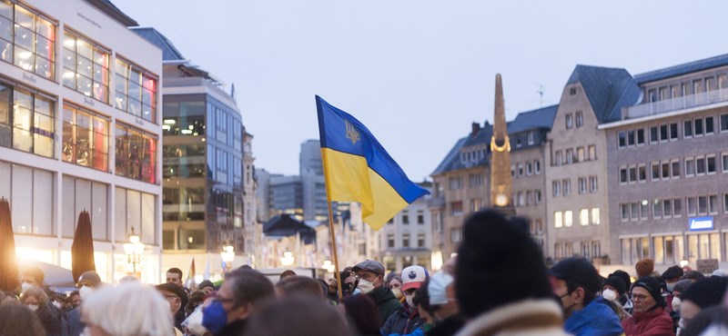 Lehet, hogy mégsem kell szeptembertől ukránul tanulnia a kisebbségeknek