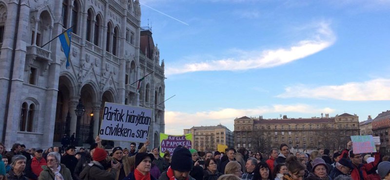 Újabb rendezvényt szerveznek a lázadó tanárok