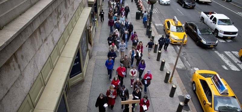 Ezentúl nem kell nyelvvizsga New York taxisainak