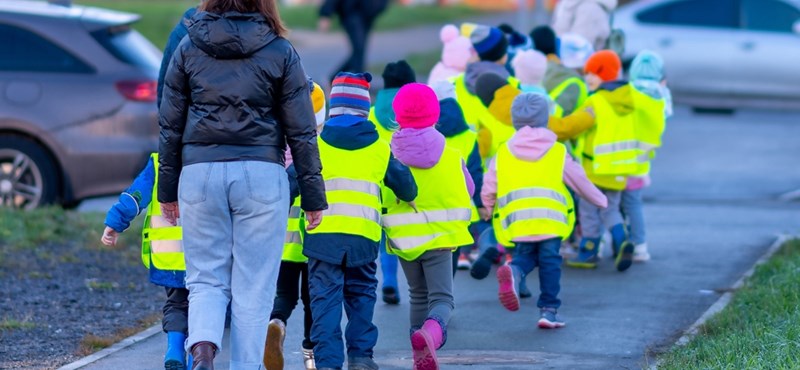 Gyalogbusz indult Veresegyházon