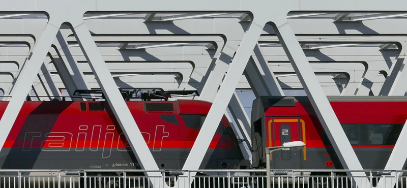 Újabb közleményben magyarázza az utasoknak a MÁV, hogy melyik vonattal menjenek