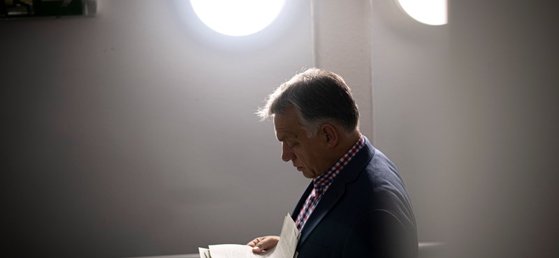 Orbán: jövőre 10 százalékos fizetésemelést kaphatnak a pedagógusok, 2023-ban jöhet a bérrendezés