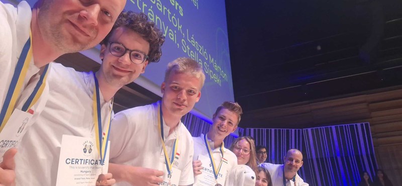 Kiemelkedően szerepelt a magyar csapat a fiatal fizikusok nemzetközi versenyén