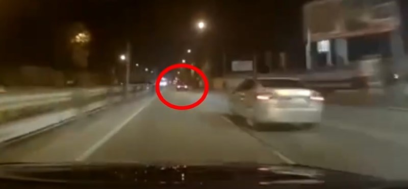 50 helyett 132-vel száguldott egy autós az Üllői úton – videó