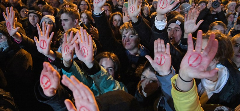 Semmilyen információt nem kaptak a képviselők munkájáról, levelet írt a CKP a köznevelési tanácsnak