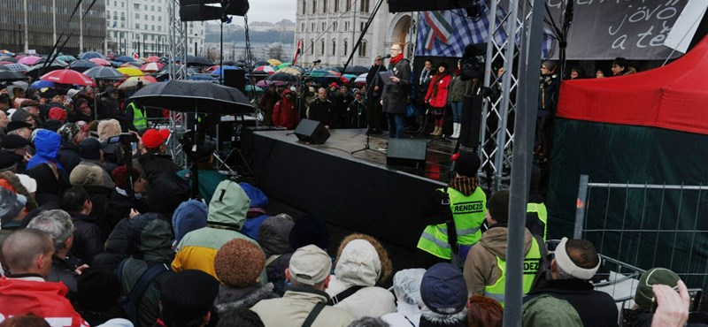 Különleges videó készült a tegnapi tüntetésről