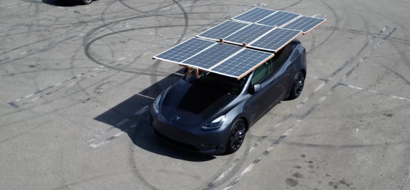 One owner installed solar panels on his Tesla, gaining thirty kilometers a day