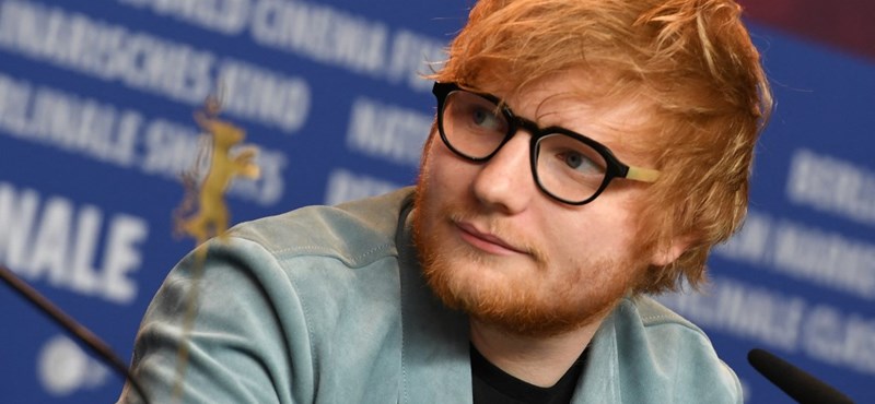 Ed Sheeran meglepett egy középiskolai bandát, miközben az ő számát játszották