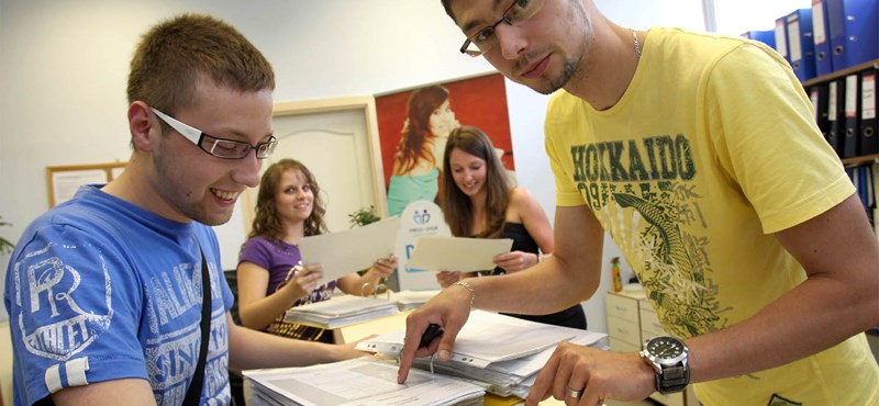 Diákmunka: kevesen keresnek ötszáz forintnál többet