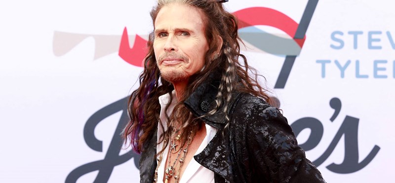 El cantante de Aerosmith ha sido demandado por estupro